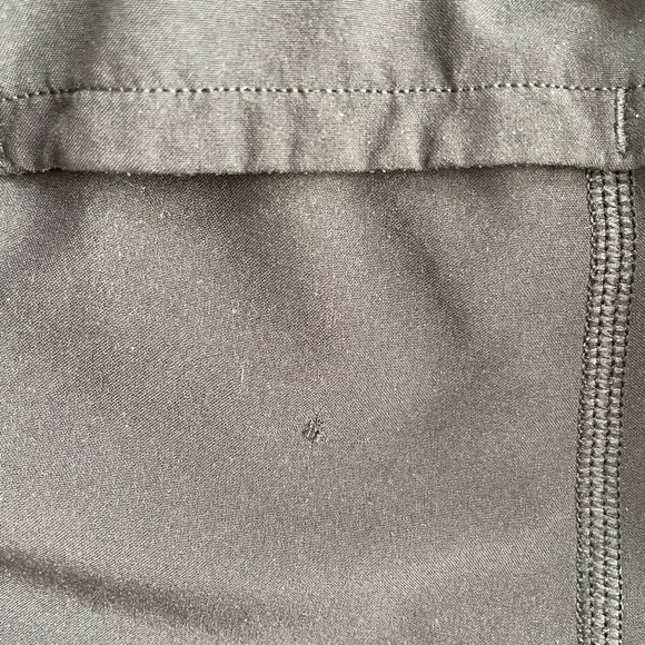 Lululemon Speed Up Short - 4” Updated Fit - Mid Rise - Picture 5 of 6